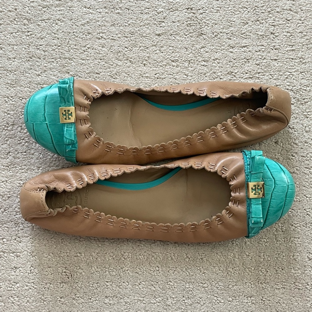 Tory Burch Flats | Tab and Turquoise